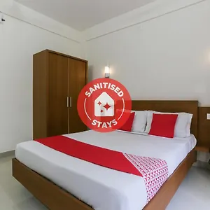 3* Resort Oyo 8897 August Residency
